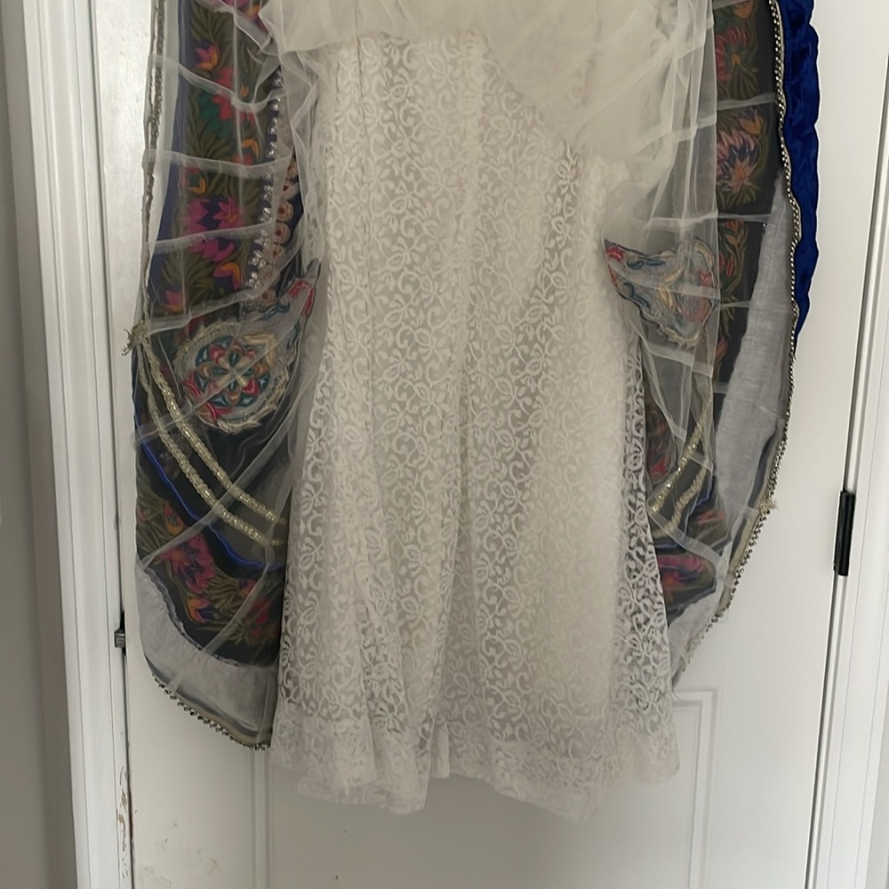 Lehenga (Skirt) Maxi white Lace & Netting Embroidered & Appliquéd Adjustable - Picture 7 of 8